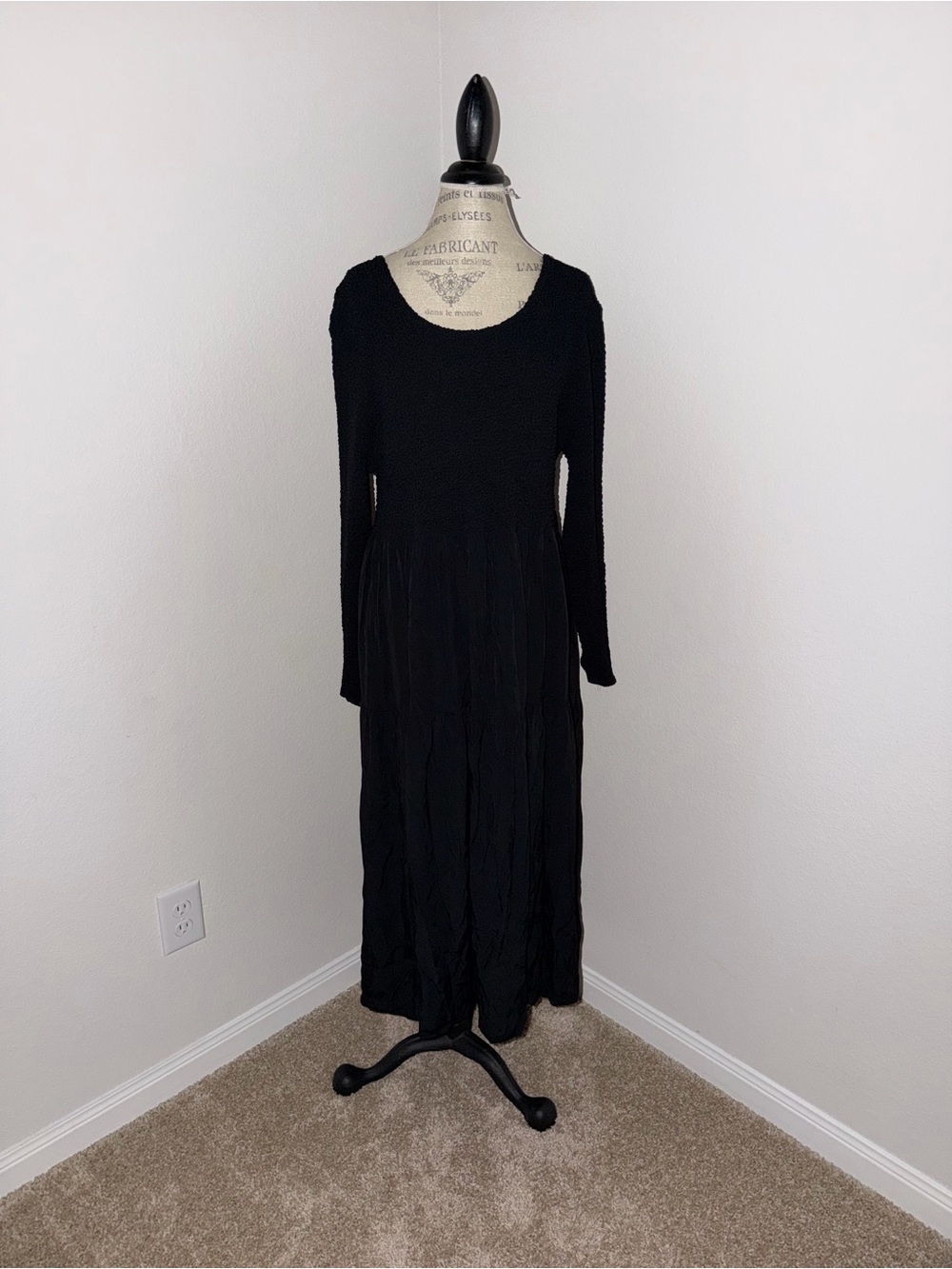 Black Long Sleeve Maxi Dress - Classic Women's Dress